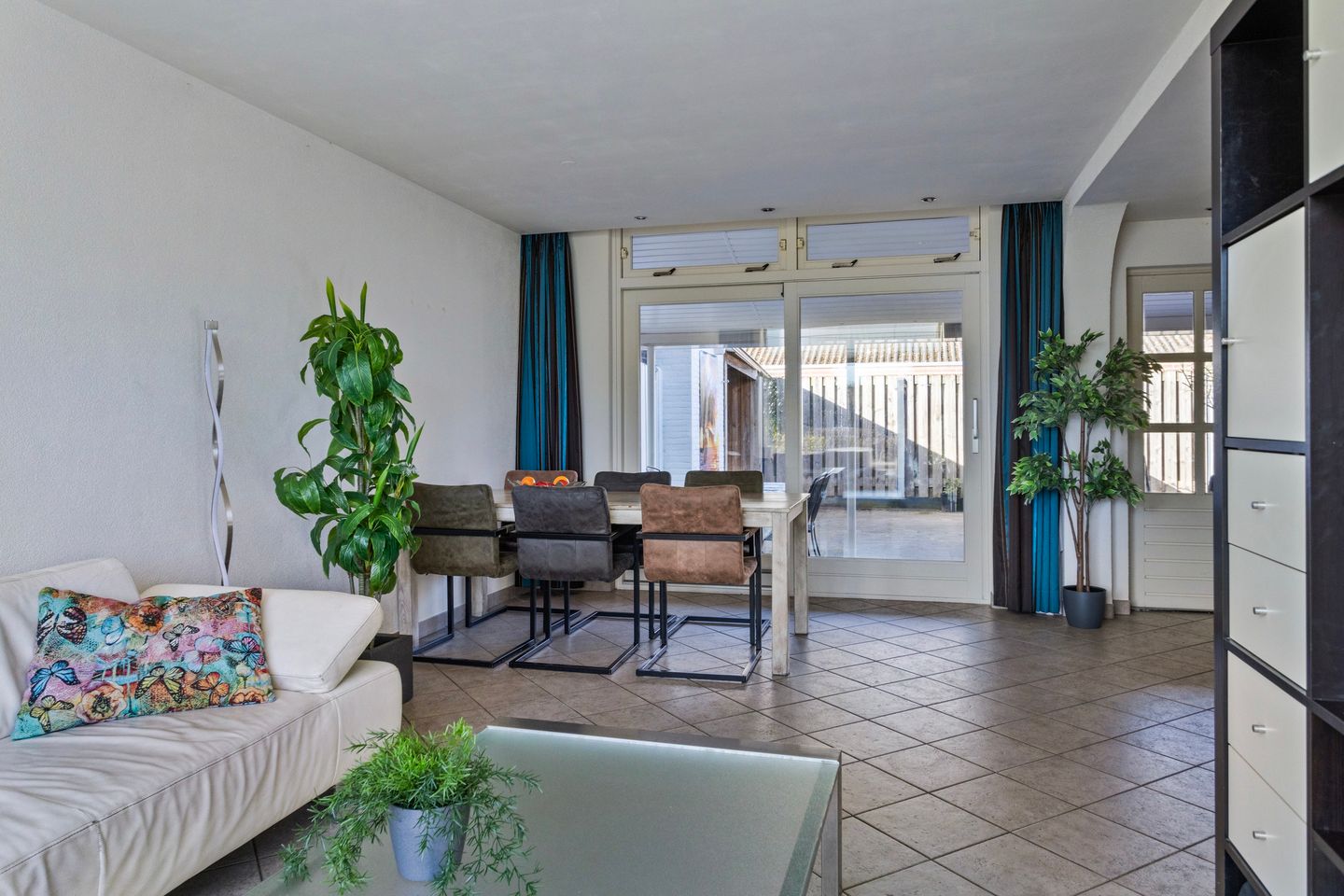 Foto 14 van Mahoniehoutstraat 8