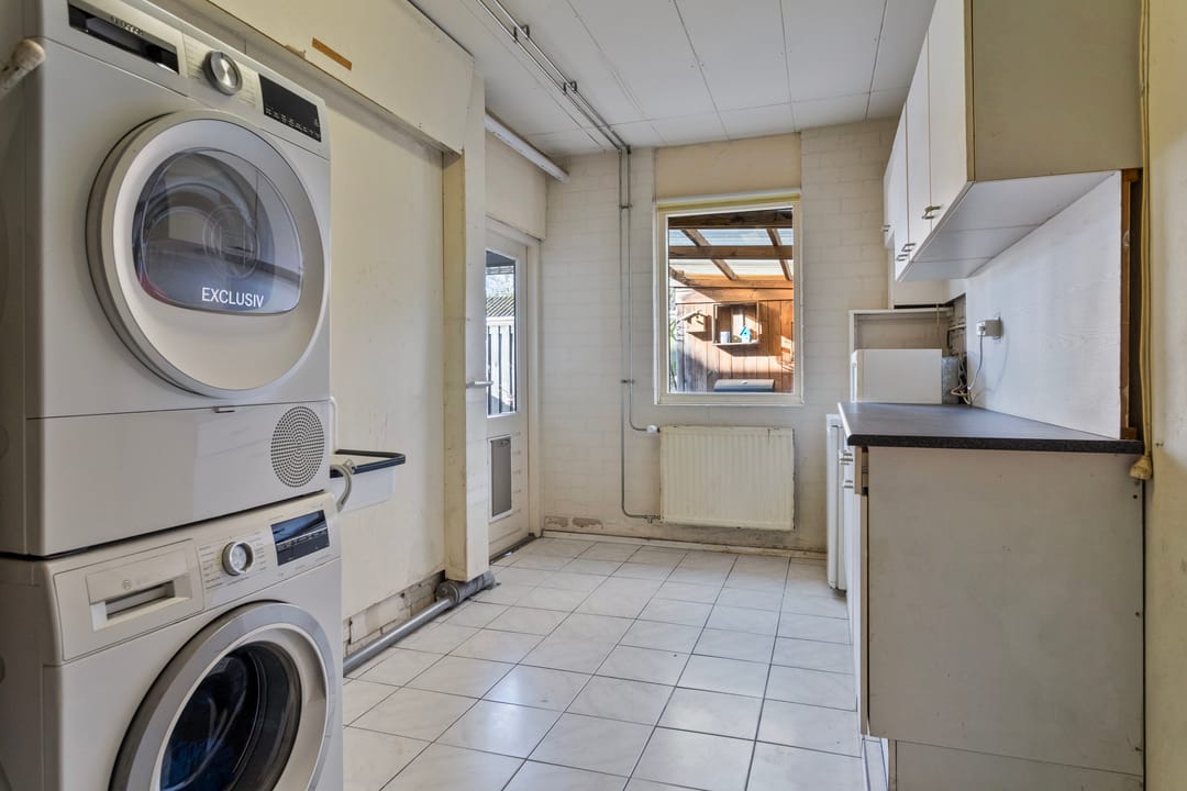 Foto 22 van Mahoniehoutstraat 8