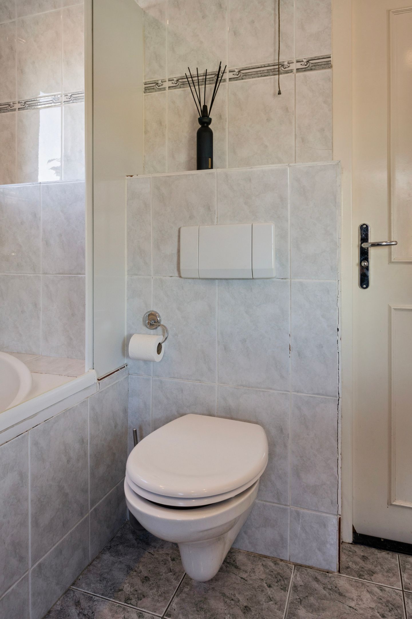 Foto 30 van Mahoniehoutstraat 8