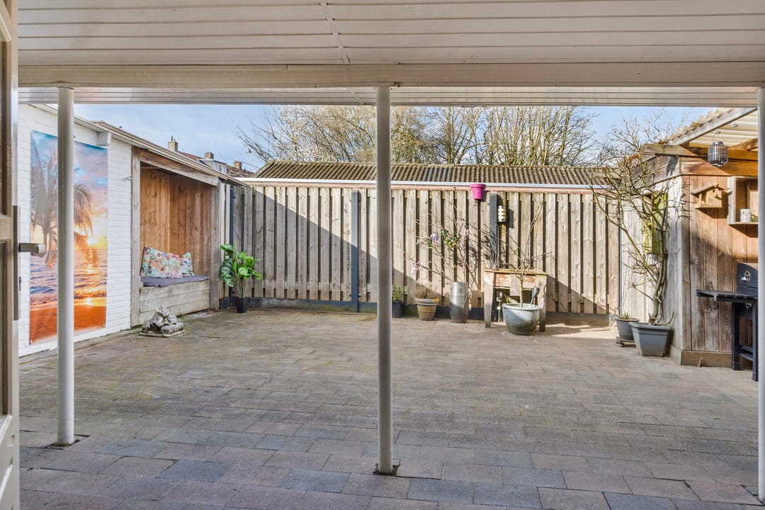 Foto 37 van Mahoniehoutstraat 8