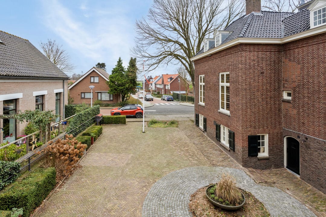 Photo 37 of Raadhuisstraat 5-A