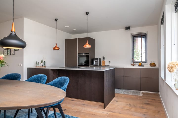 Foto 6 van Simon Carmiggeltstraat 102