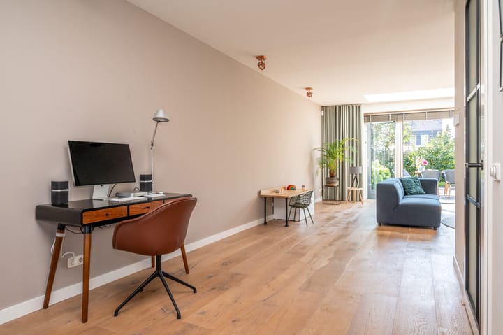 Foto 12 van Simon Carmiggeltstraat 102