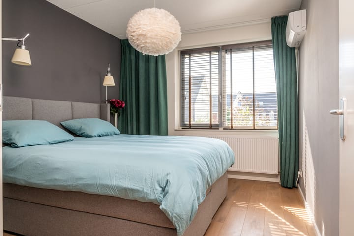 Foto 29 van Simon Carmiggeltstraat 102