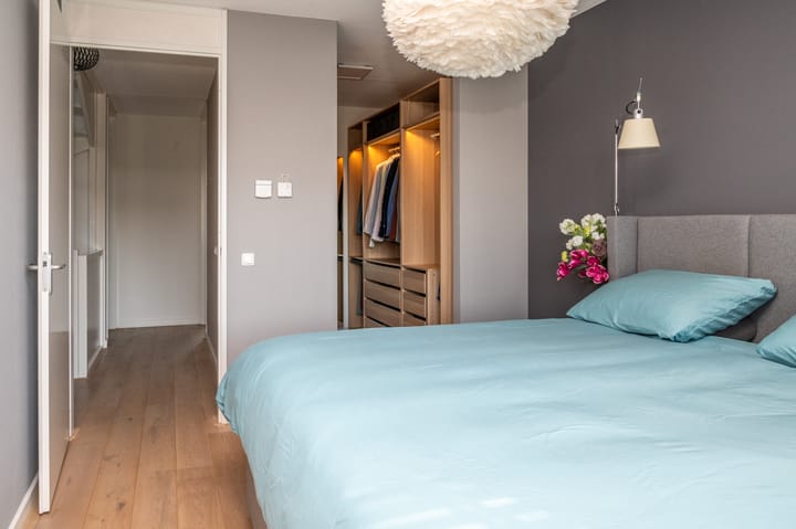 Foto 32 van Simon Carmiggeltstraat 102