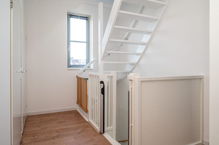 Foto 47 van Simon Carmiggeltstraat 102