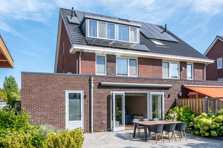 Foto 57 van Simon Carmiggeltstraat 102