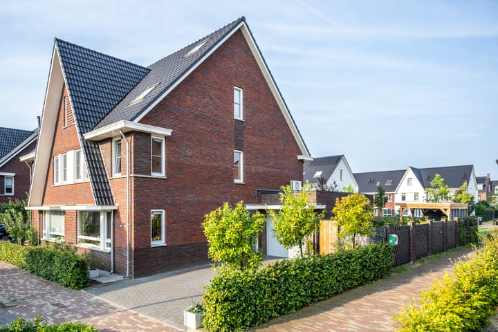 Foto 62 van Simon Carmiggeltstraat 102