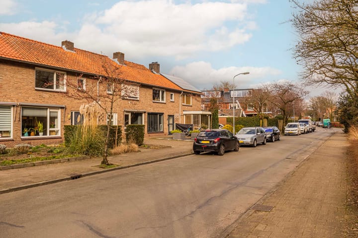 Foto 35 van Willem Marislaan 12