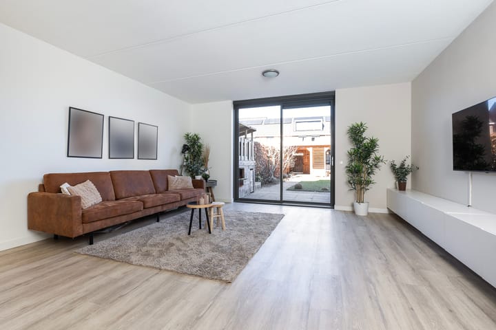 Photo 10 of Rosariumstraat 19