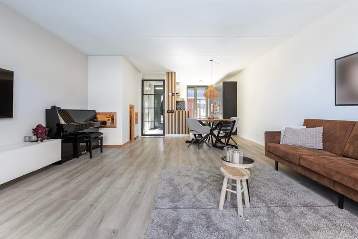 Photo 13 of Rosariumstraat 19