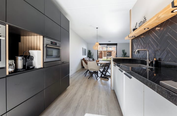 Photo 18 of Rosariumstraat 19