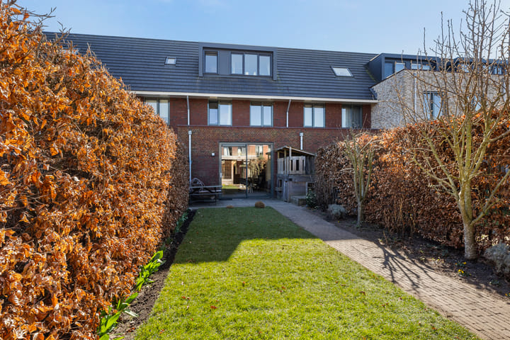 Photo 22 of Rosariumstraat 19