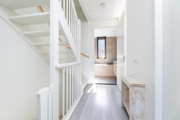 Photo 23 of Rosariumstraat 19