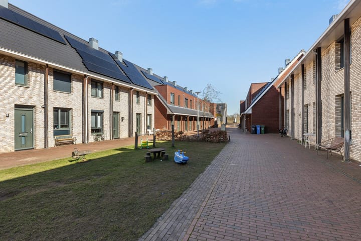 Photo 36 of Rosariumstraat 19