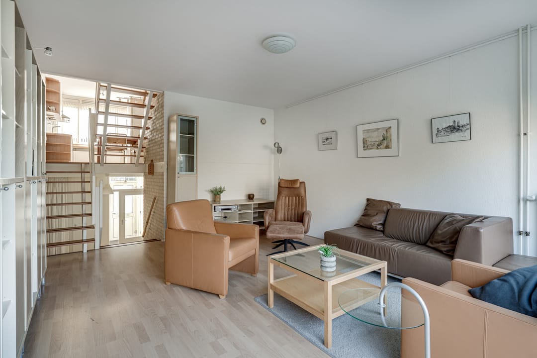 Foto 11 van Van der Hoevensstraat 32