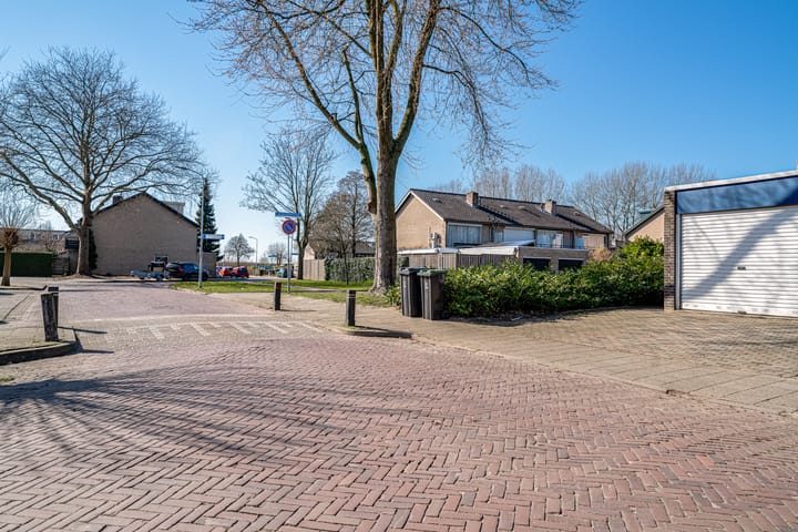 Foto 6 van Van der Hoevensstraat 32