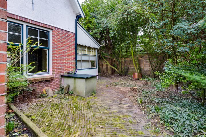 Foto 43 van Generaal Berenschotweg 47