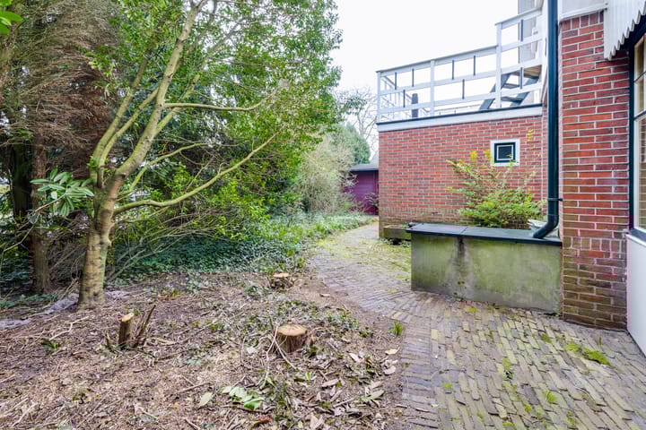 Foto 44 van Generaal Berenschotweg 47