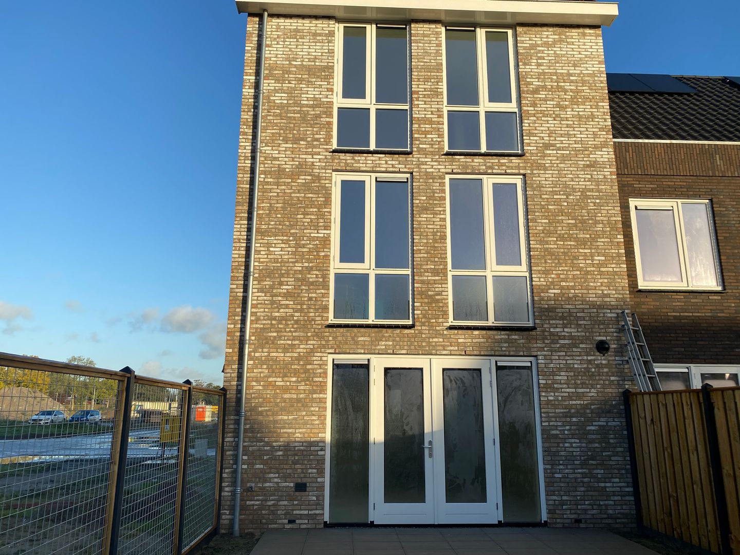 Foto 1 van Red Naomistraat 1