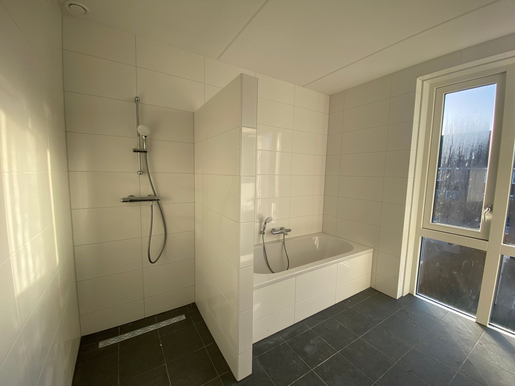 Foto 9 van Red Naomistraat 1