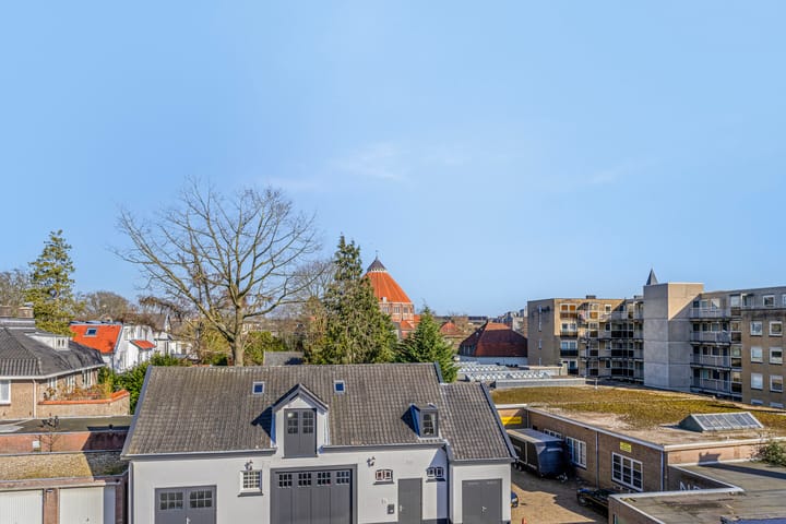 Photo 13 of Vlietlaan 44-B2