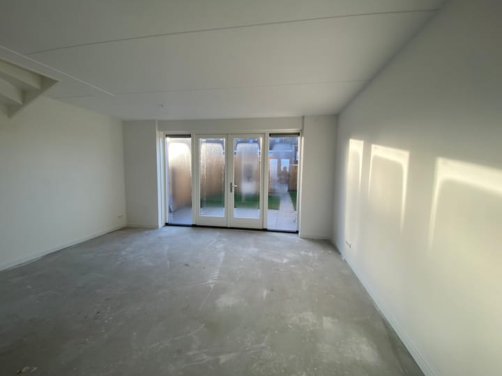 Photo 4 of Red Naomistraat 2