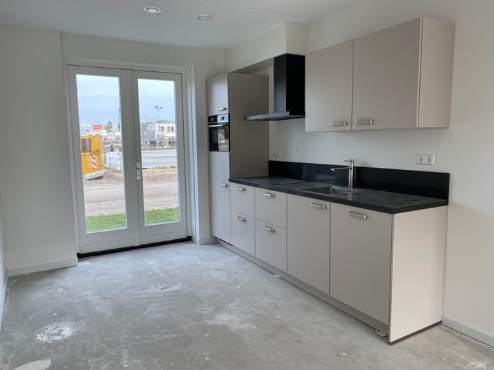 Foto 4 van Red Naomistraat 5