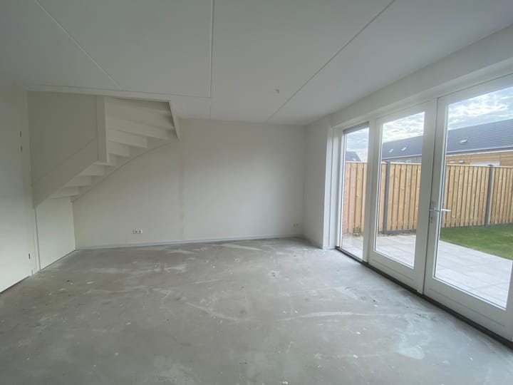 Foto 4 van Red Naomistraat 6