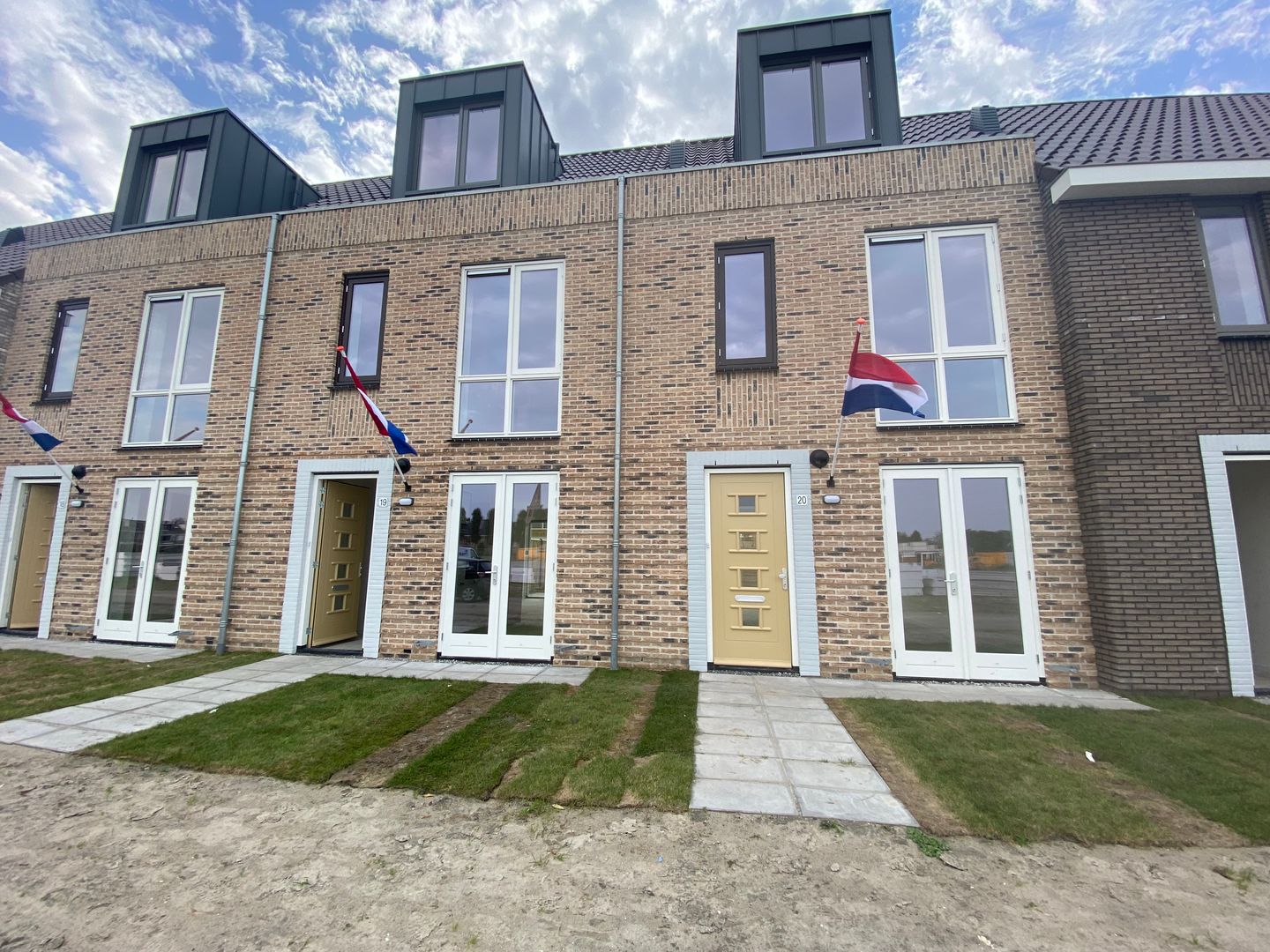 Photo 1 of Red Naomistraat 7