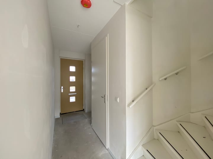 Photo 2 of Red Naomistraat 9