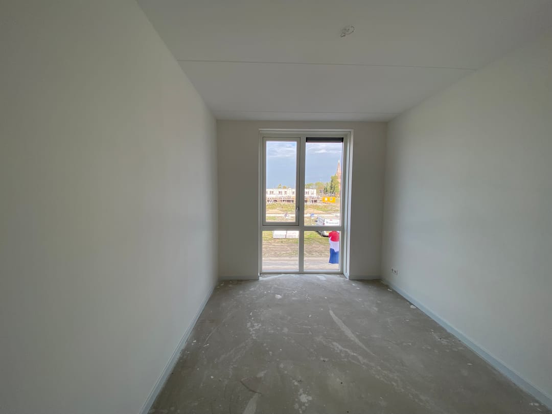 Photo 11 of Red Naomistraat 9