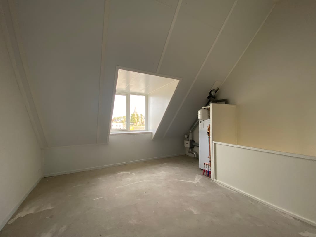 Photo 16 of Red Naomistraat 9