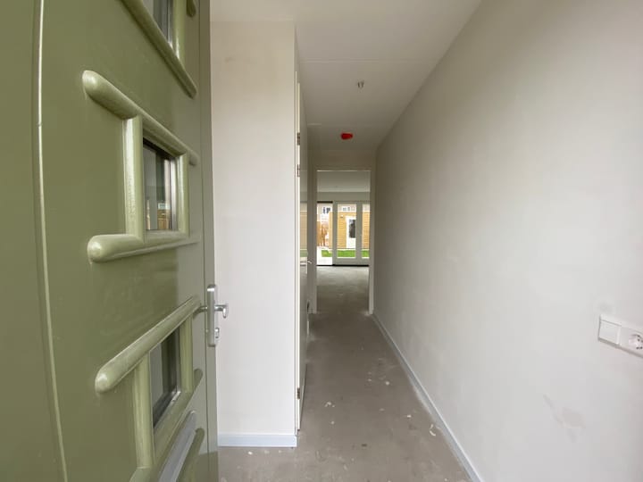 Photo 3 of Red Naomistraat 10