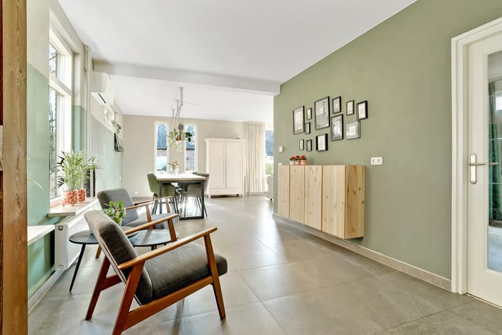 Photo 13 of Diederik van Altenastraat 12