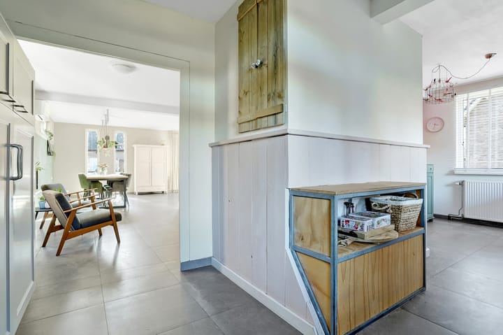 Photo 16 of Diederik van Altenastraat 12