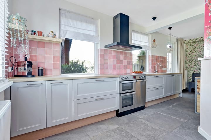 Photo 18 of Diederik van Altenastraat 12