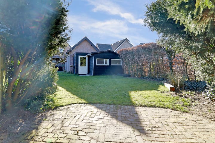 Photo 52 of Diederik van Altenastraat 12