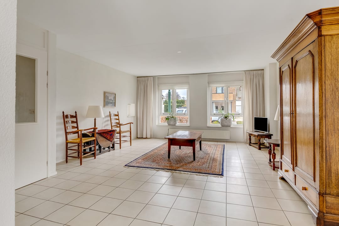 Foto 11 van Deken Dr. Dirckxweg 2-A5