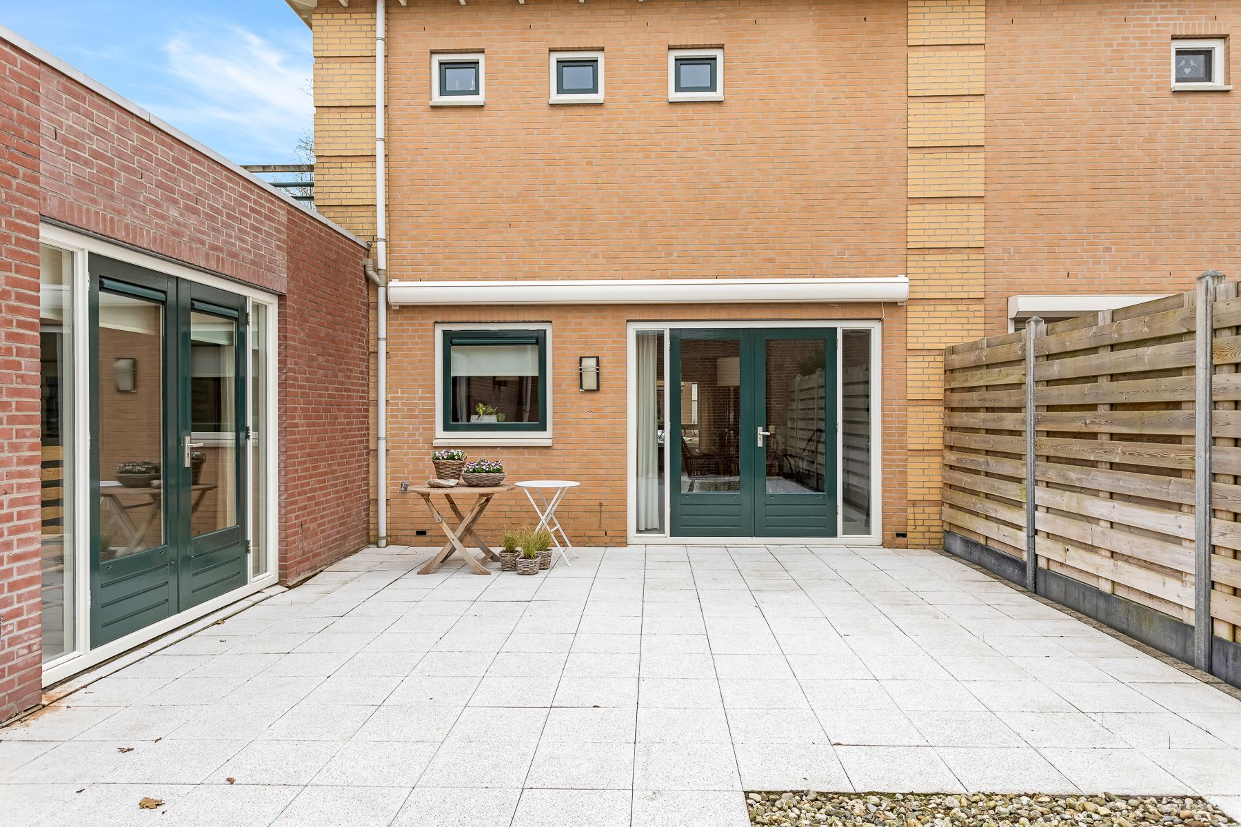 Foto 21 van Deken Dr. Dirckxweg 2-A5