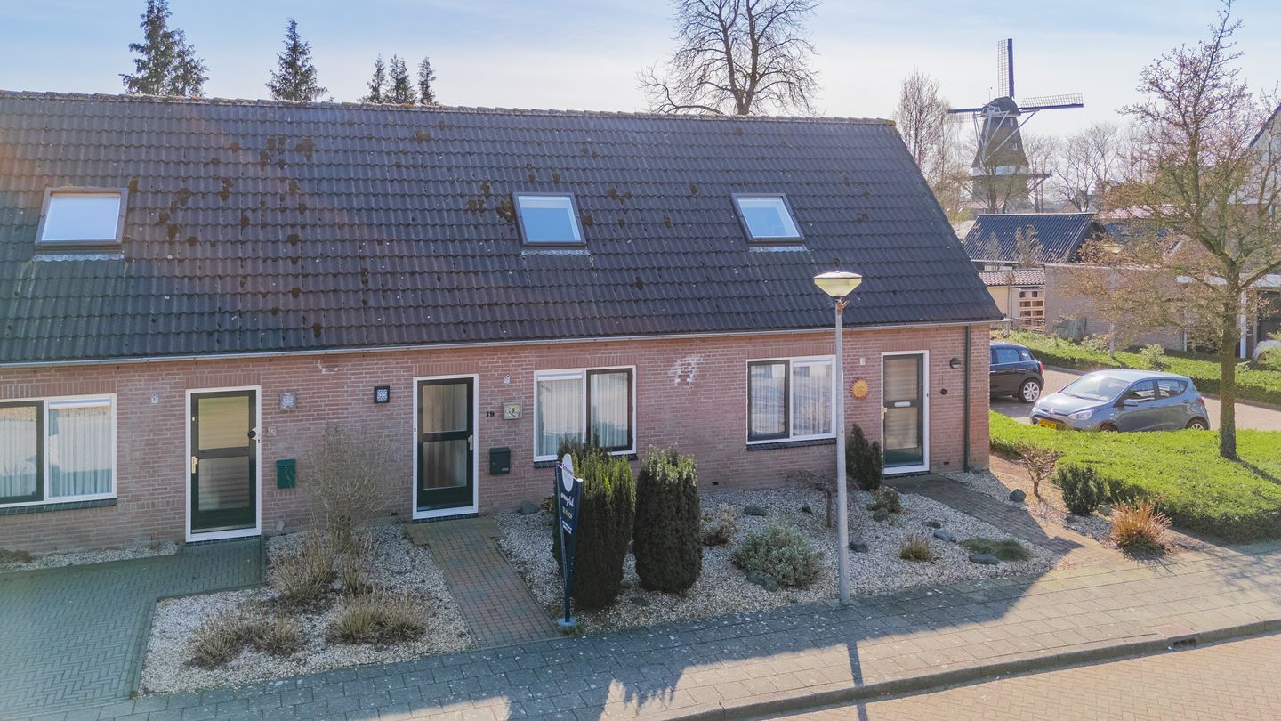 Foto 1 van Smedenstraat 19