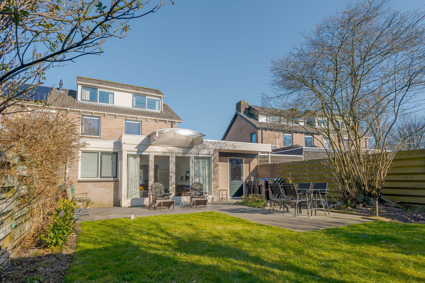 Foto 1 van Oudgenoegstraat 6