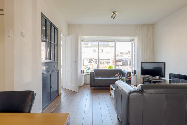 Foto 10 van Oudgenoegstraat 6