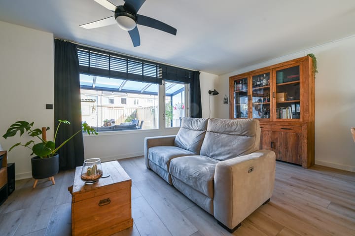 Foto 4 van Mosroos 17