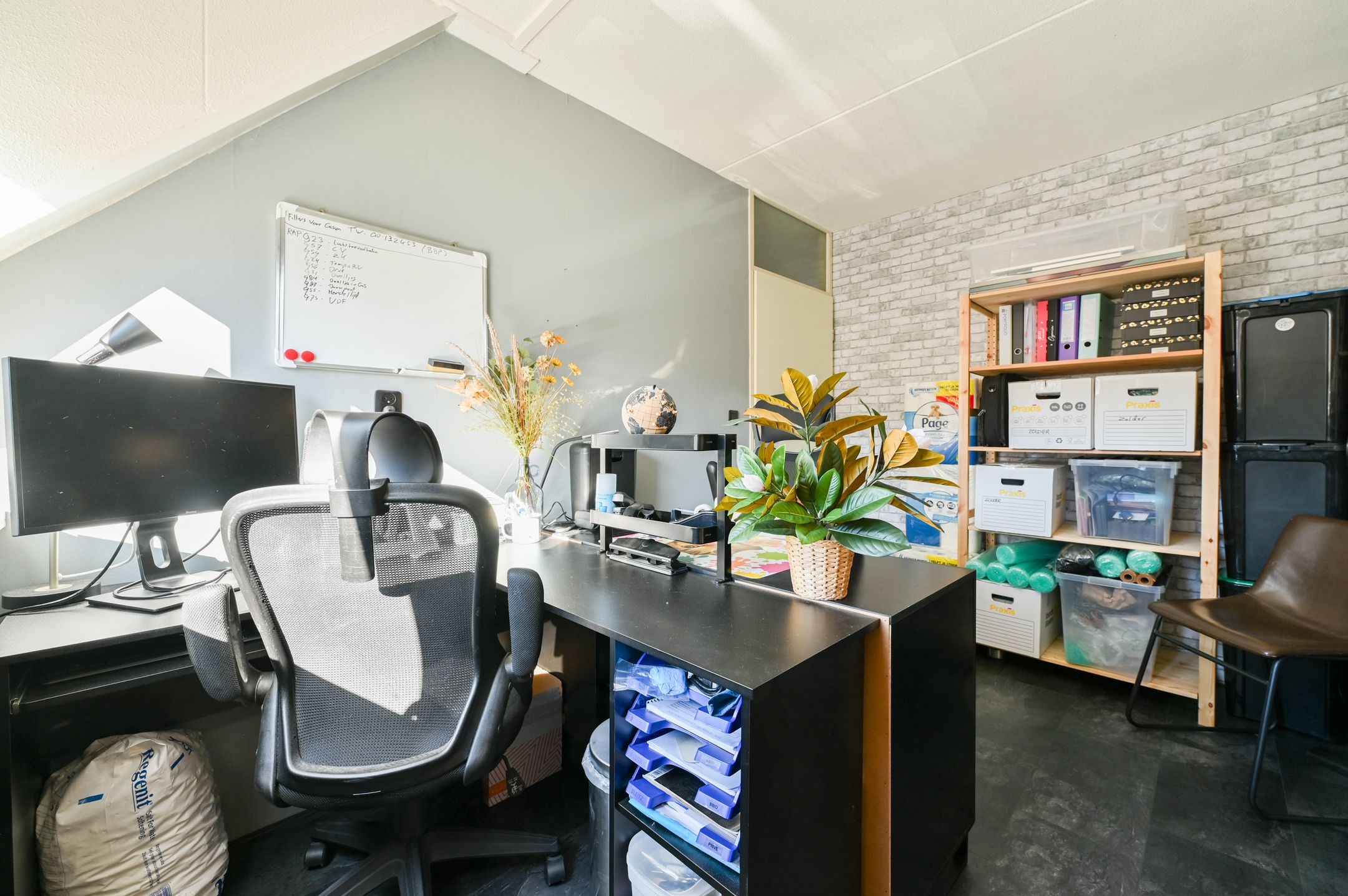 Foto 24 van Mosroos 17