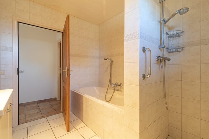 Foto 40 van Meenteweg 30