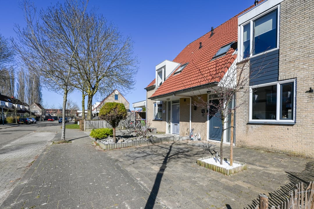 Foto 46 van Mosroos 17