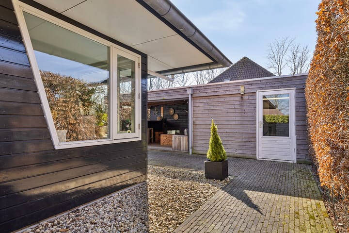 Foto 23 van Binnenweg 110