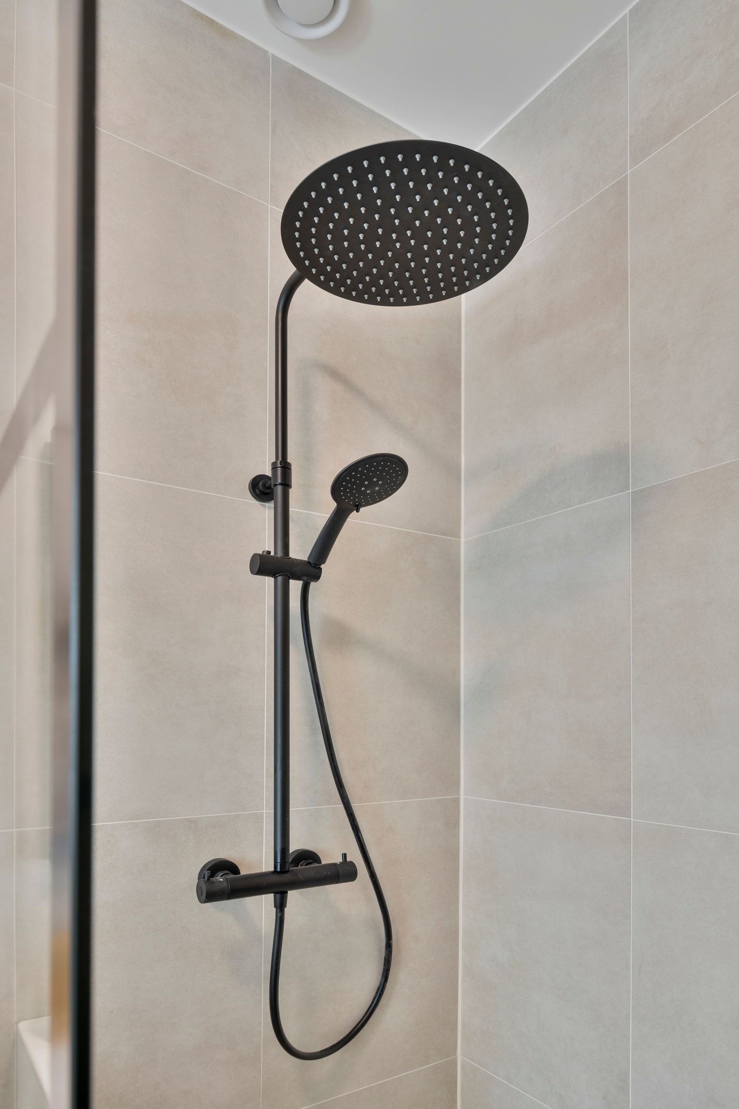 Foto 27 van Bredaseweg 38-B