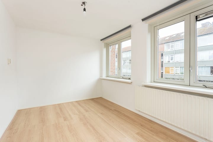 Foto 21 van Van Spilbergenstraat 20